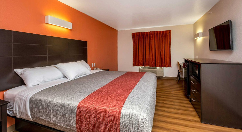 Motel 6 Пеория Екстериор снимка